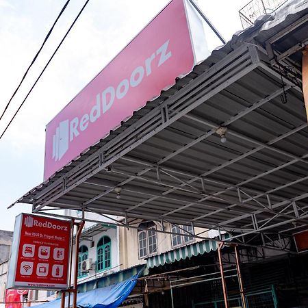 Reddoorz Near Rsud Dr Pringadi Medan 3 Hotel Exterior photo